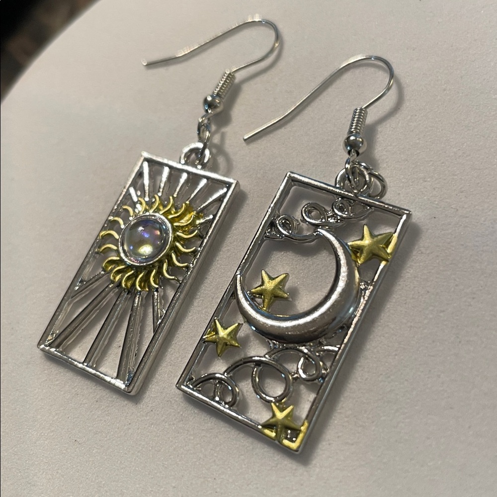 Silver and Gold Sun and Moon Earrings - Picture 11 of 12